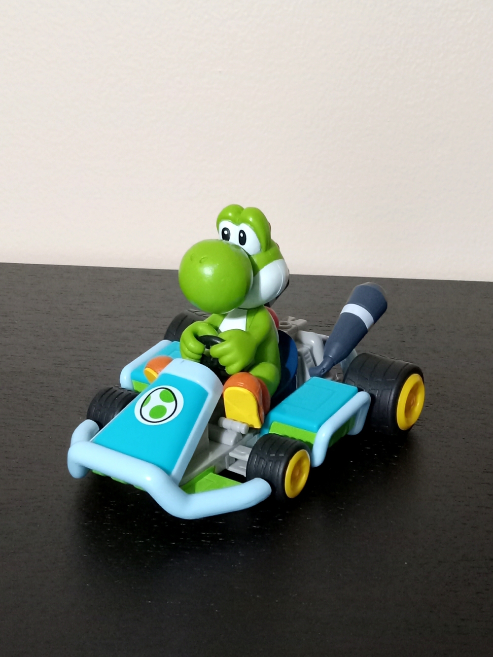 Nintendo Mario Kart Yoshi Race Kart 4"L X 3" H